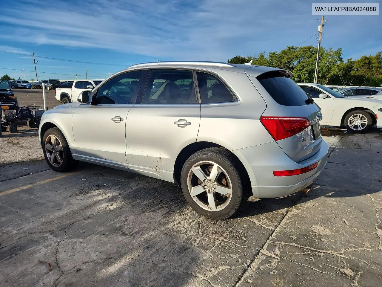 2011 AUDI Q5 VIN WA1LFAFP8BA024088 — фото 2