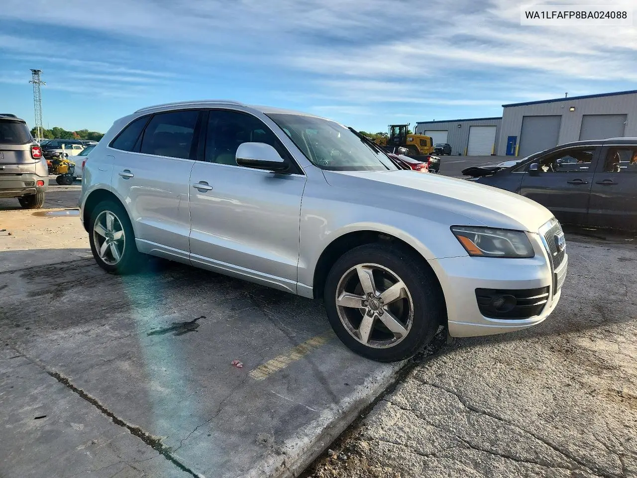 2011 AUDI Q5 VIN WA1LFAFP8BA024088 — фото 4