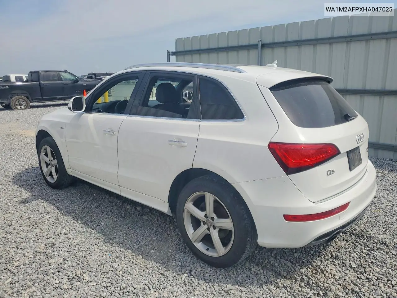 2017 AUDI Q5 VIN WA1M2AFPXHA047025 — фото 2