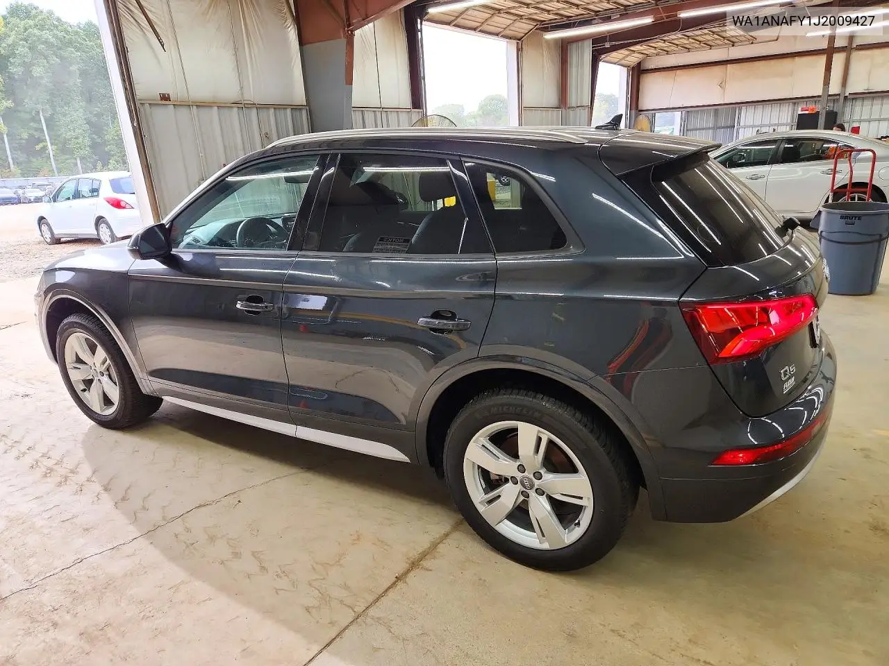 AUDI Q5 2018, VIN WA1ANAFY1J2009427