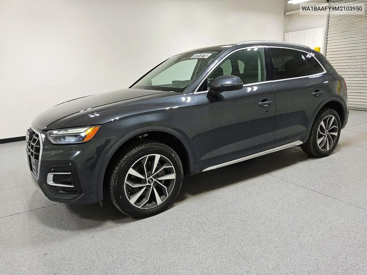AUDI Q5 2021, VIN WA1BAAFY9M2103950