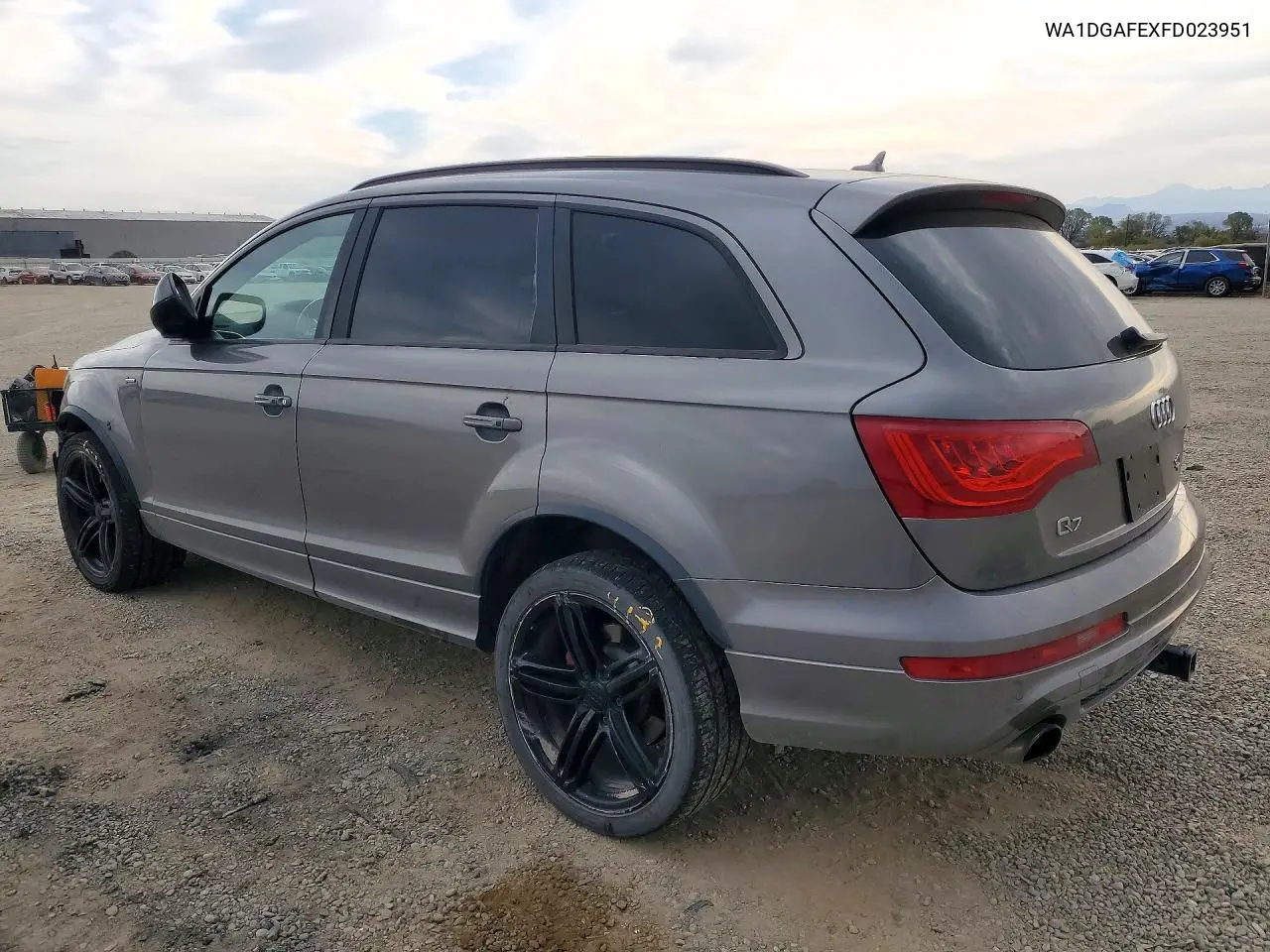 2015 AUDI Q7 VIN WA1DGAFEXFD023951 — фото 2