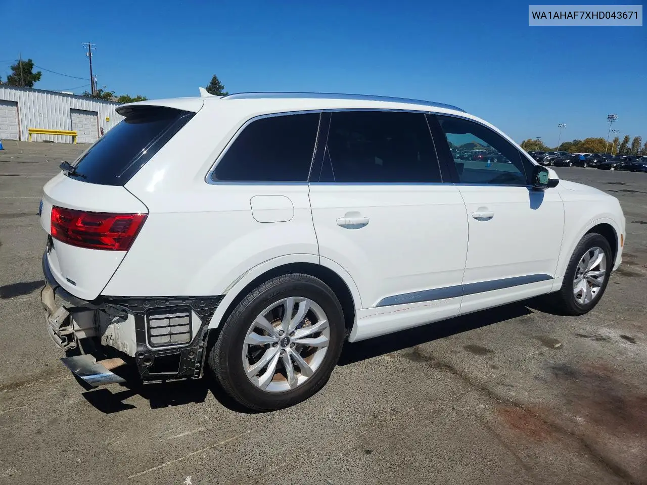 2017 AUDI Q7 VIN WA1AHAF7XHD043671 — фото 3