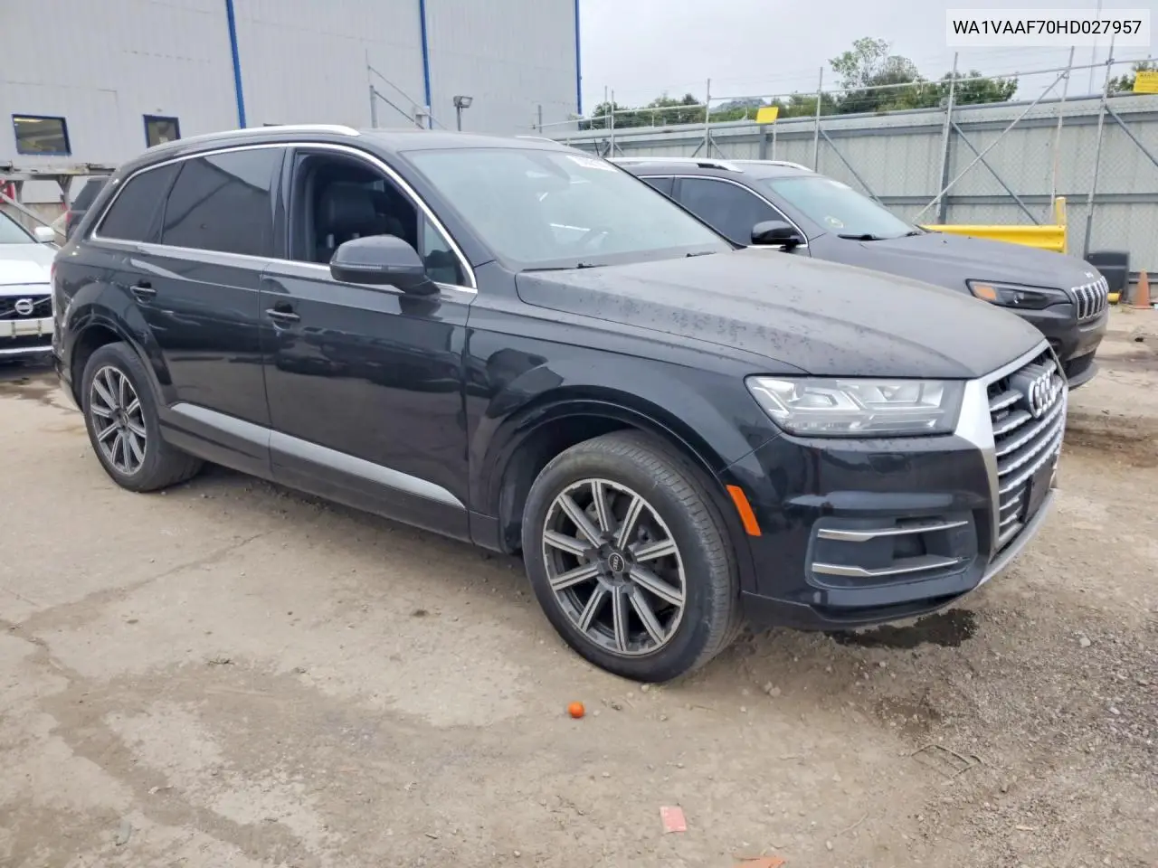 2017 AUDI Q7 VIN WA1VAAF70HD017957 — фото 4