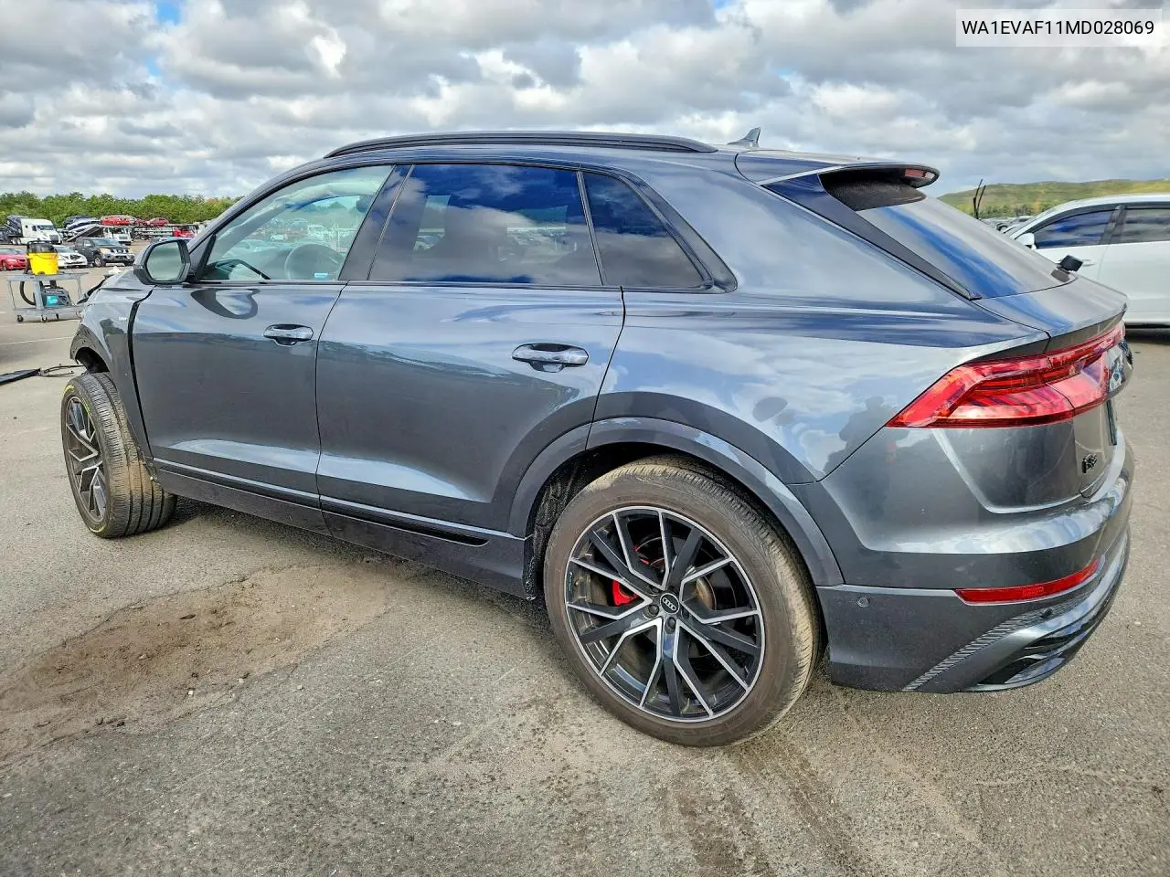2021 AUDI Q8 VIN WA1EVAF11MD028069 — фото 2