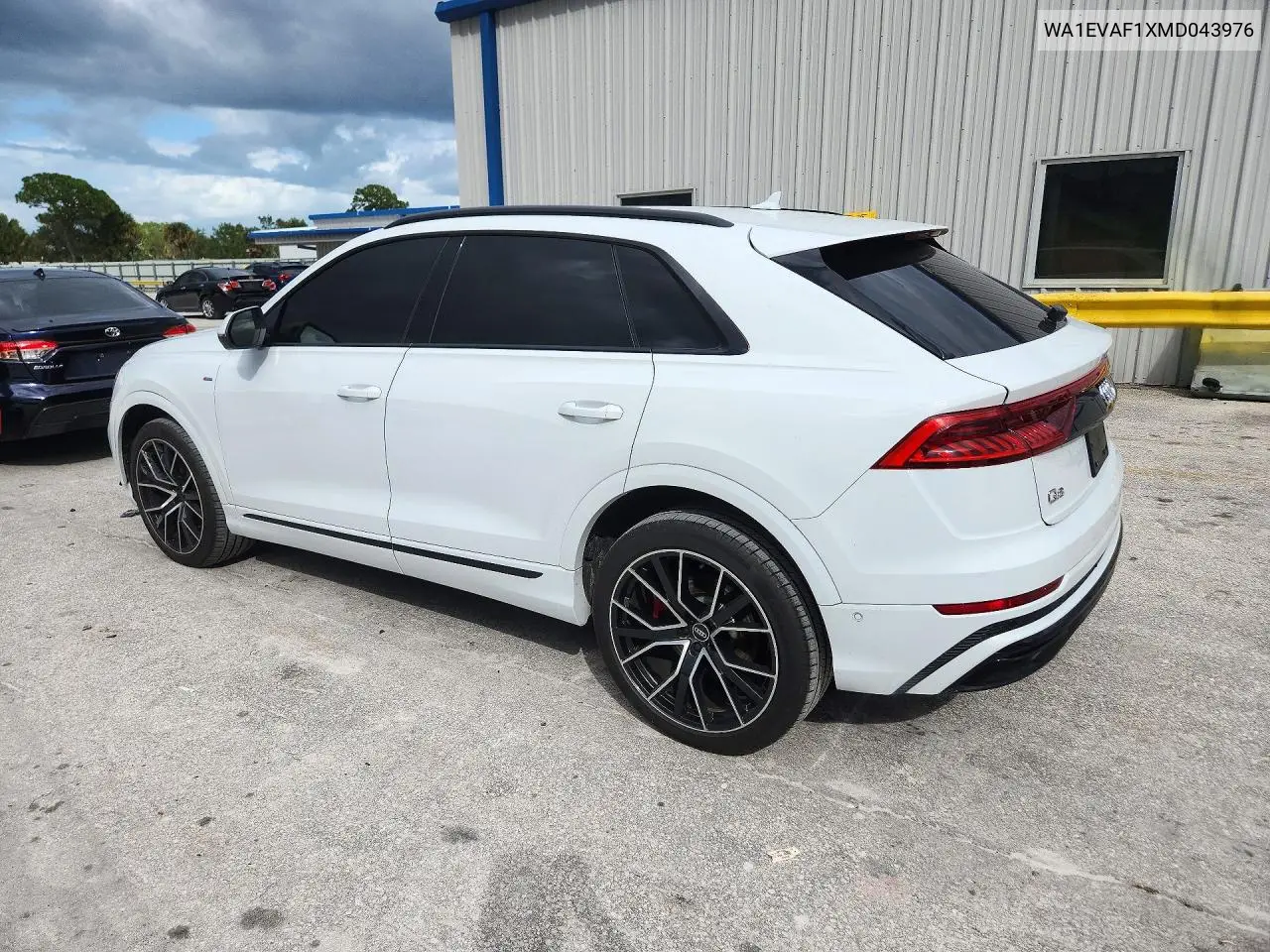 2021 AUDI Q8 VIN WA1EVAF1XMD043976 — фото 2