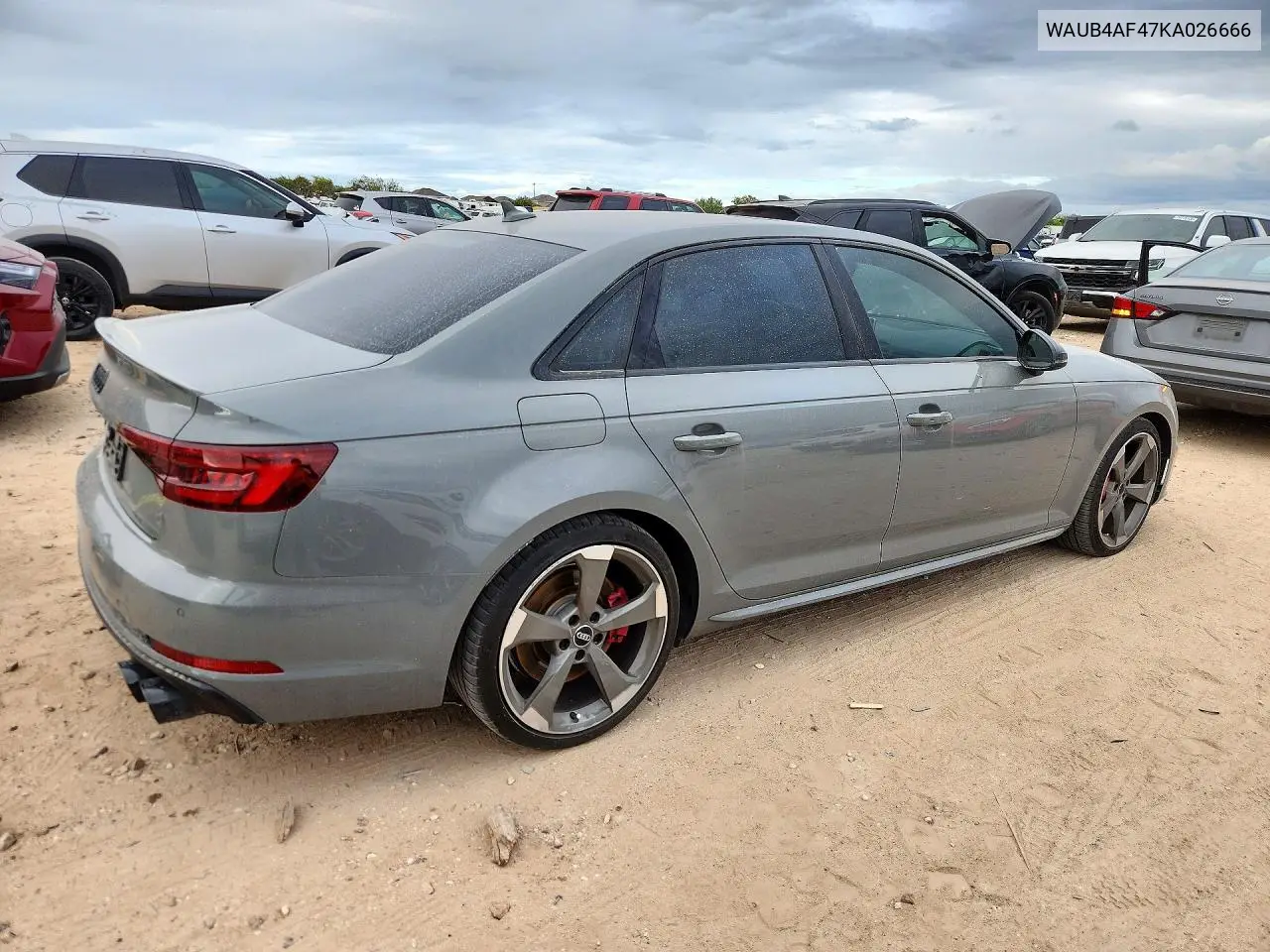 2019 AUDI S4 VIN WAUB4AF47KA026666 — фото 3