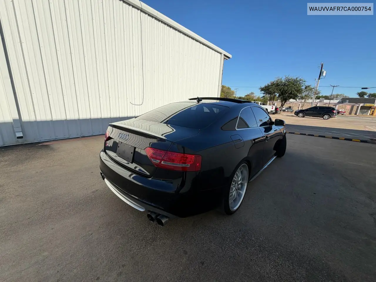 2012 AUDI S5 VIN WAUVVAFR7CA000754 — фото 4