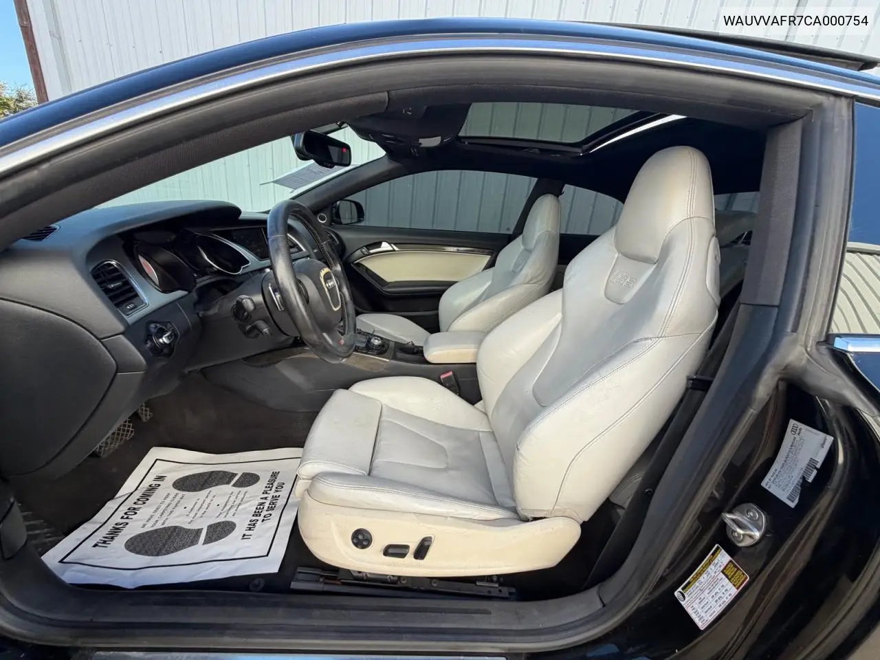 2012 AUDI S5 VIN WAUVVAFR7CA000754 — фото 5