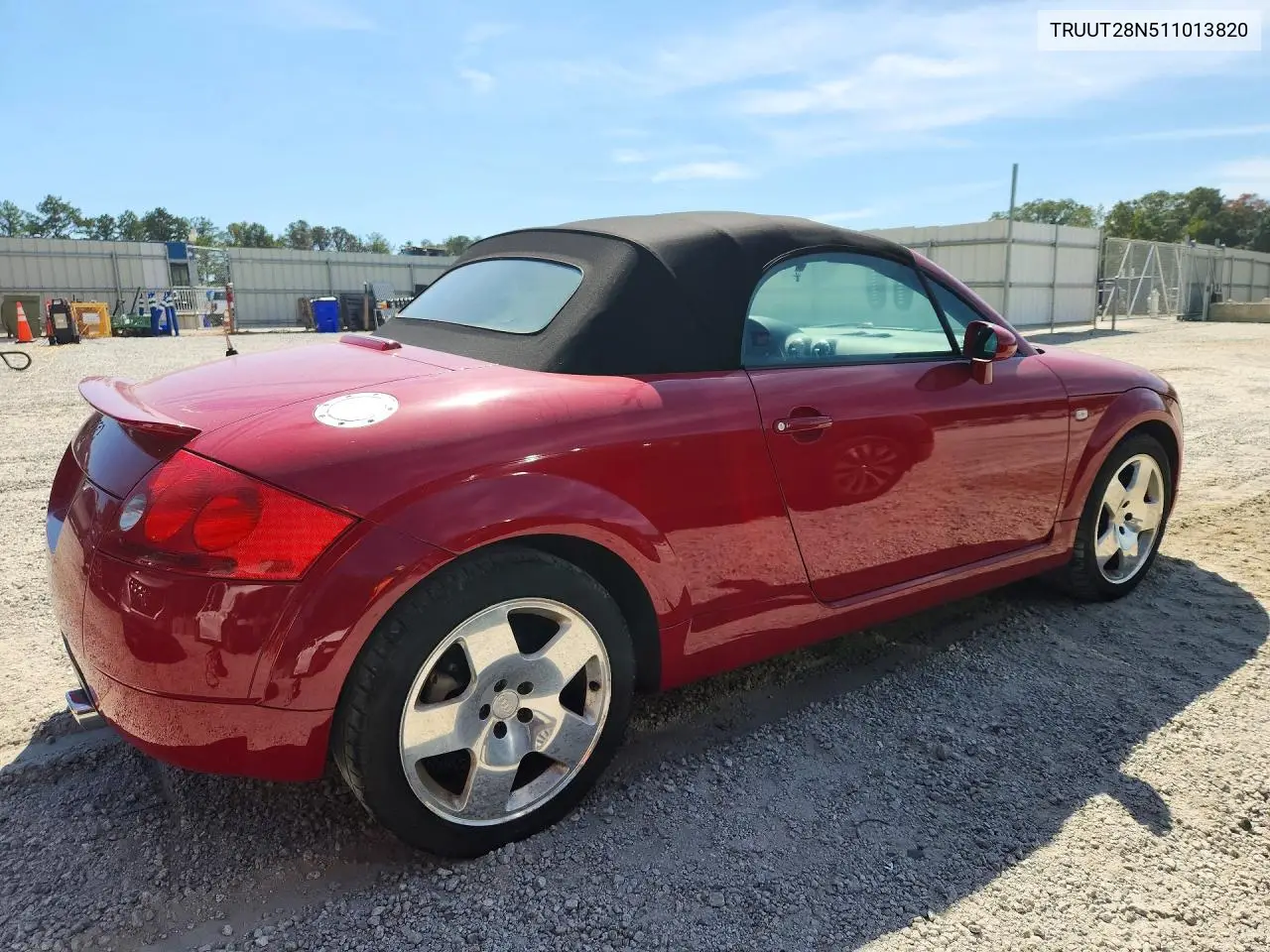 2001 AUDI TT VIN TRUUT28N511013820 — фото 3
