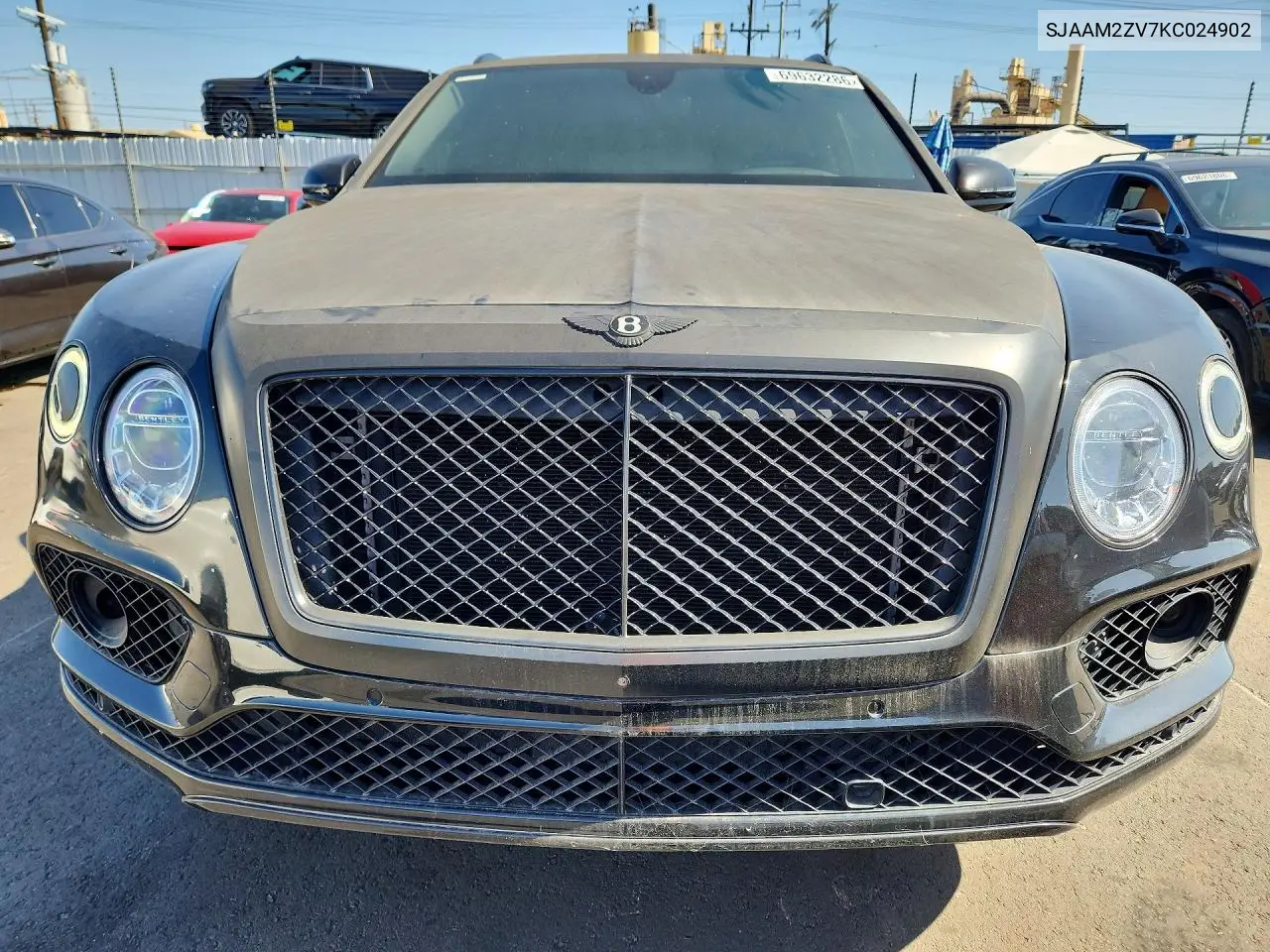 2019 BENTLEY BENTAYGA VIN SJAAM2ZV7KC024902 — фото 5