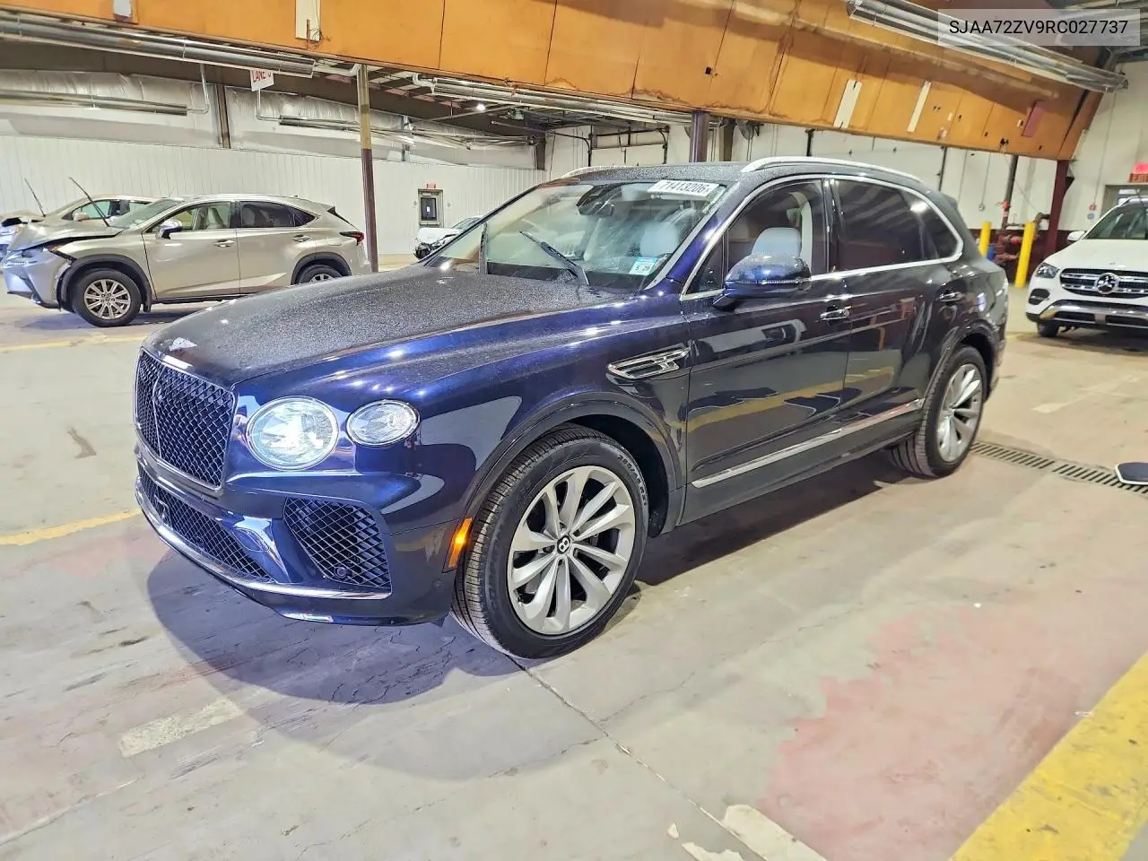 BENTLEY BENTAYGA 2024, VIN SJAA72ZV9RC027737