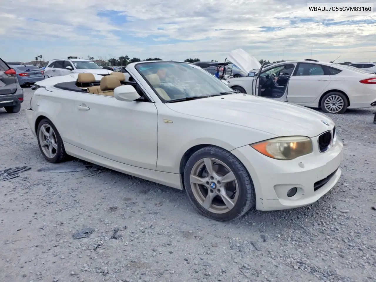 2012 BMW 1ER VIN WBAUL7C55CVM83160 — фото 4