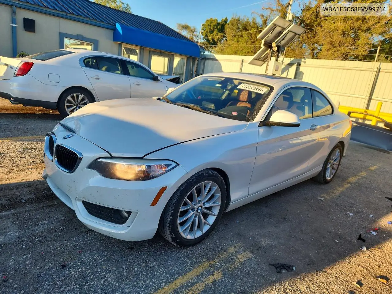 BMW 2ER 2014, VIN WBA1F5C58EVV99714