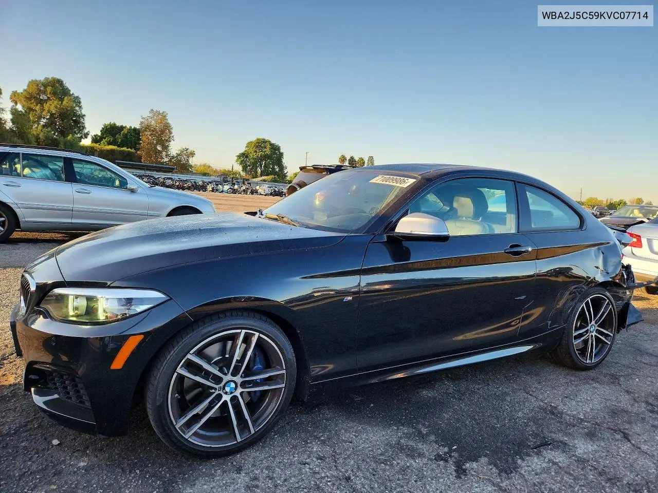 BMW 2ER 2019, VIN WBA2J5C59KVC07714