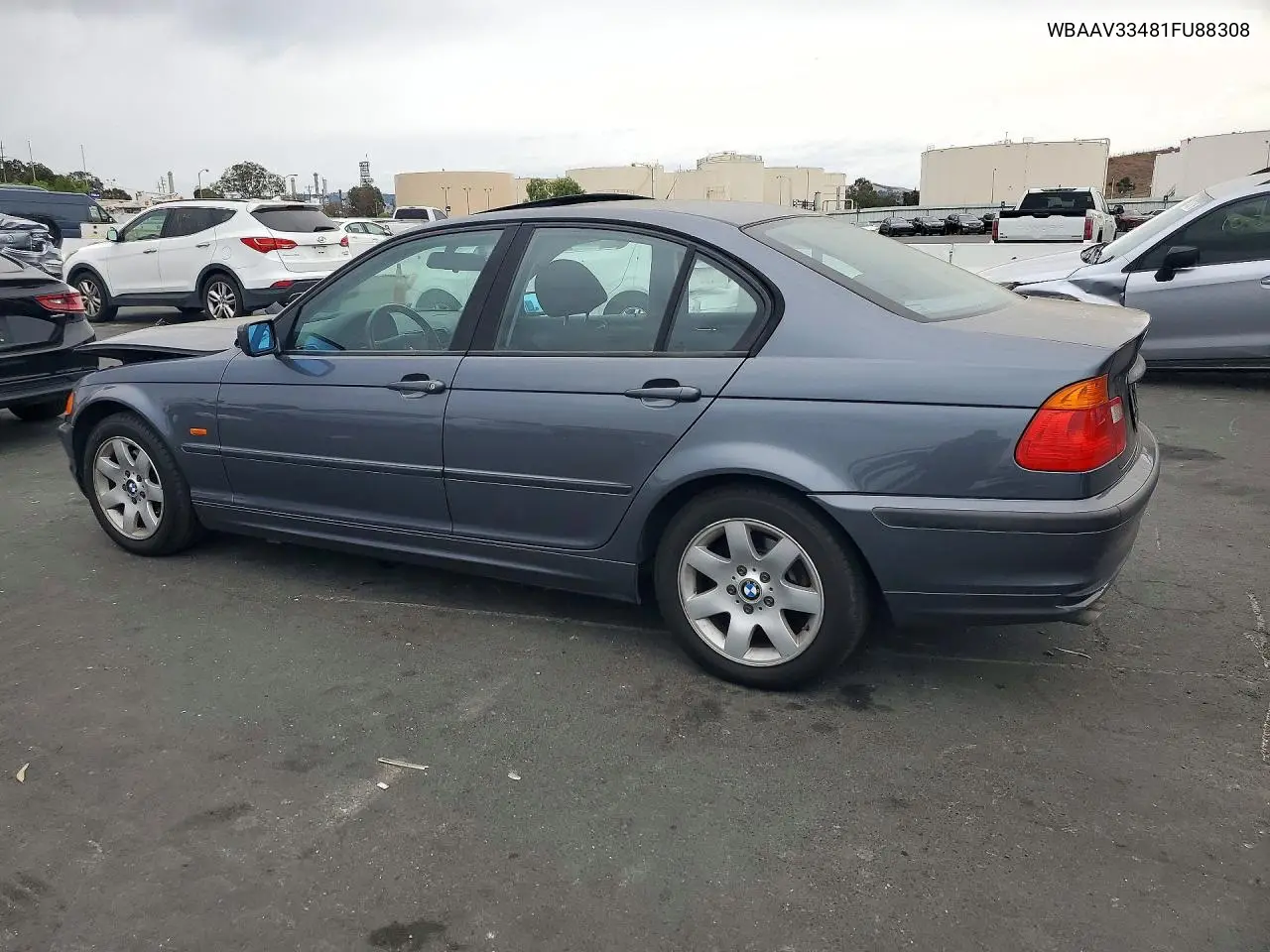 BMW 3ER 2001, VIN WBAAV33481FU88308