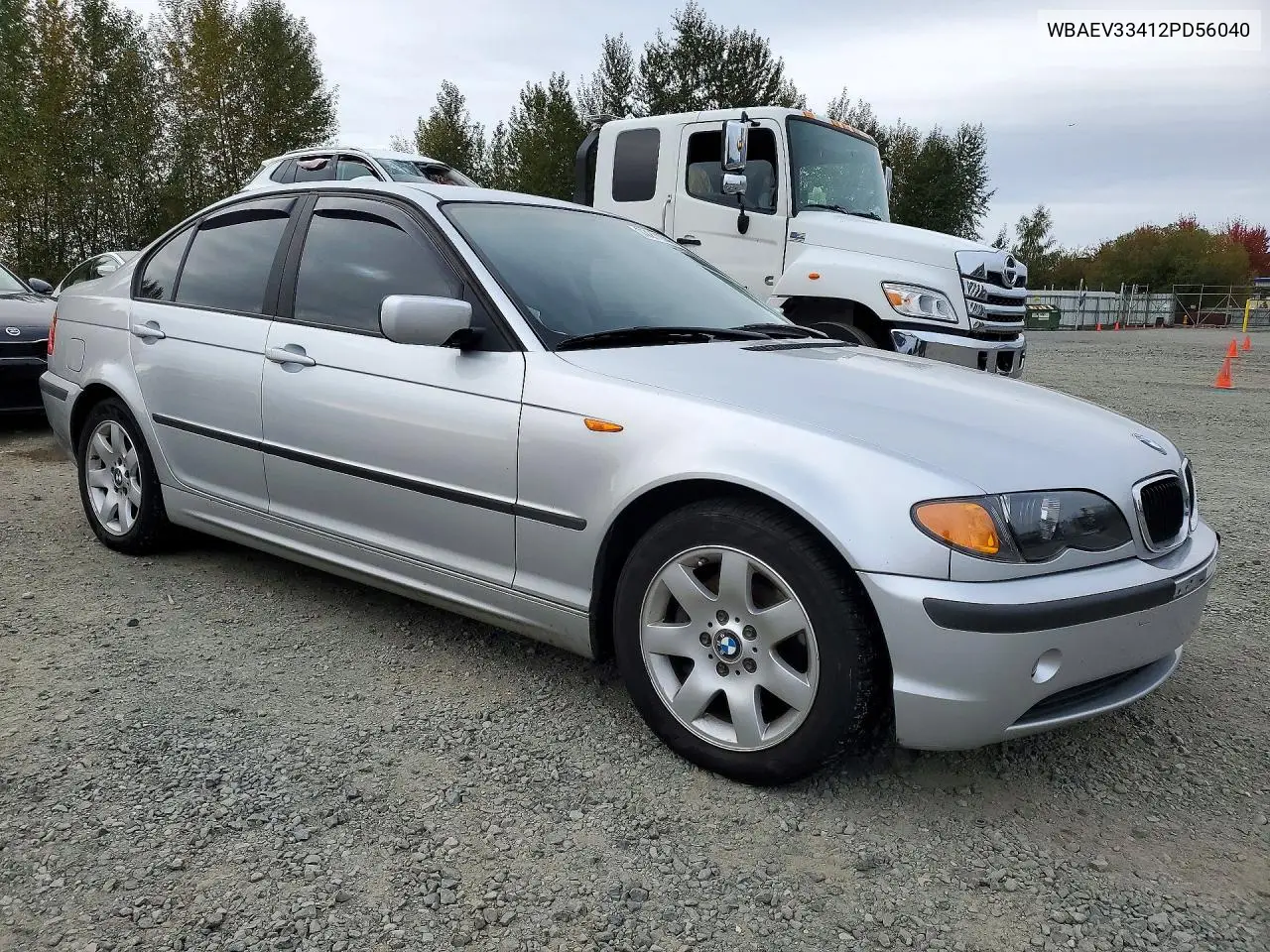 2002 BMW 3ER VIN WBAEV33412PD56040 — фото 4