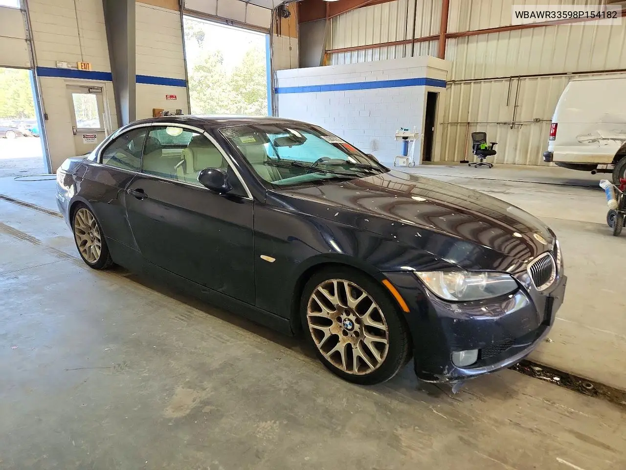 2008 BMW 3ER VIN WBAWR33598P154182 — фото 4