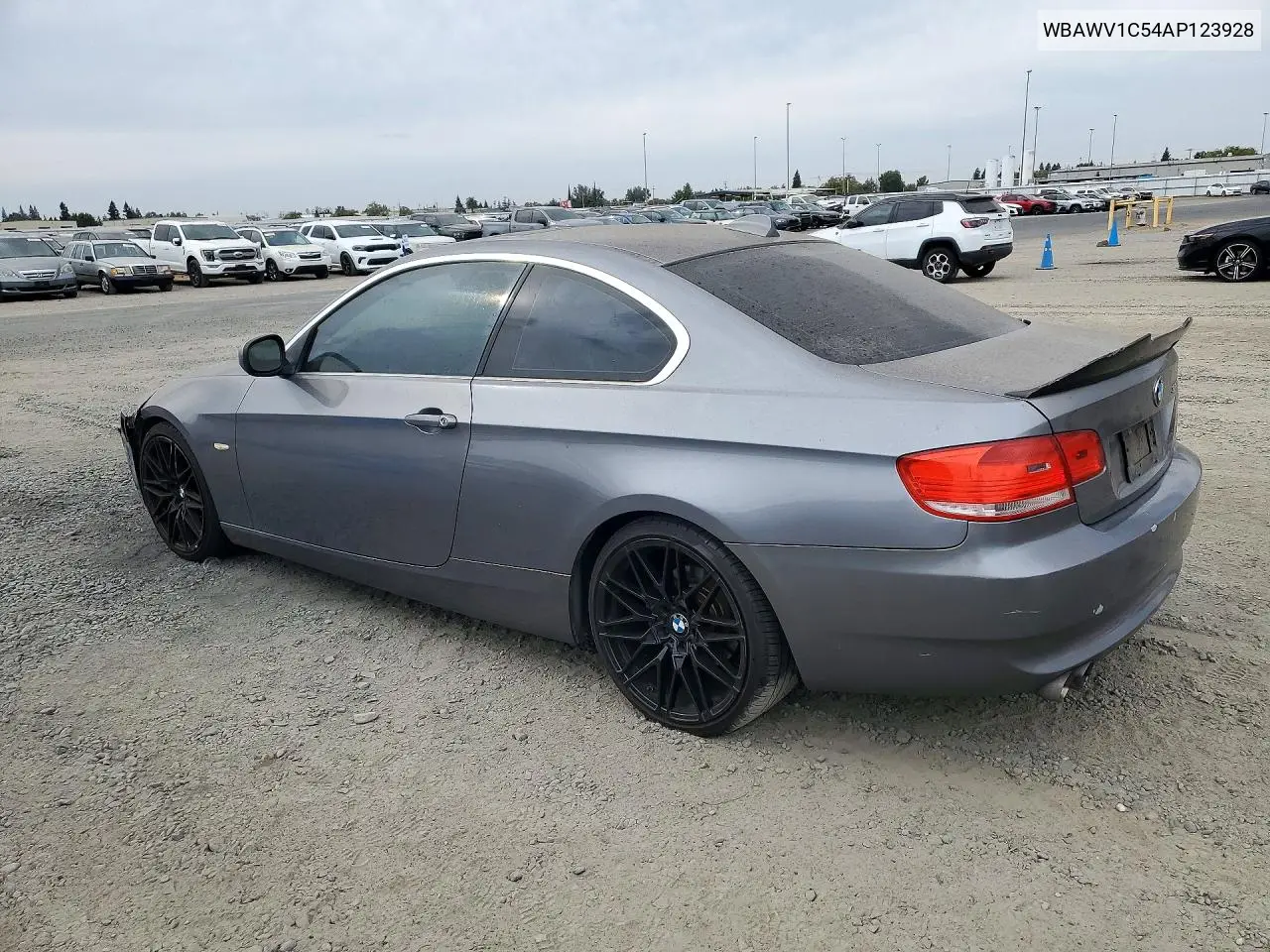 2010 BMW 3ER VIN WBAWV1C54AP123928 — фото 2