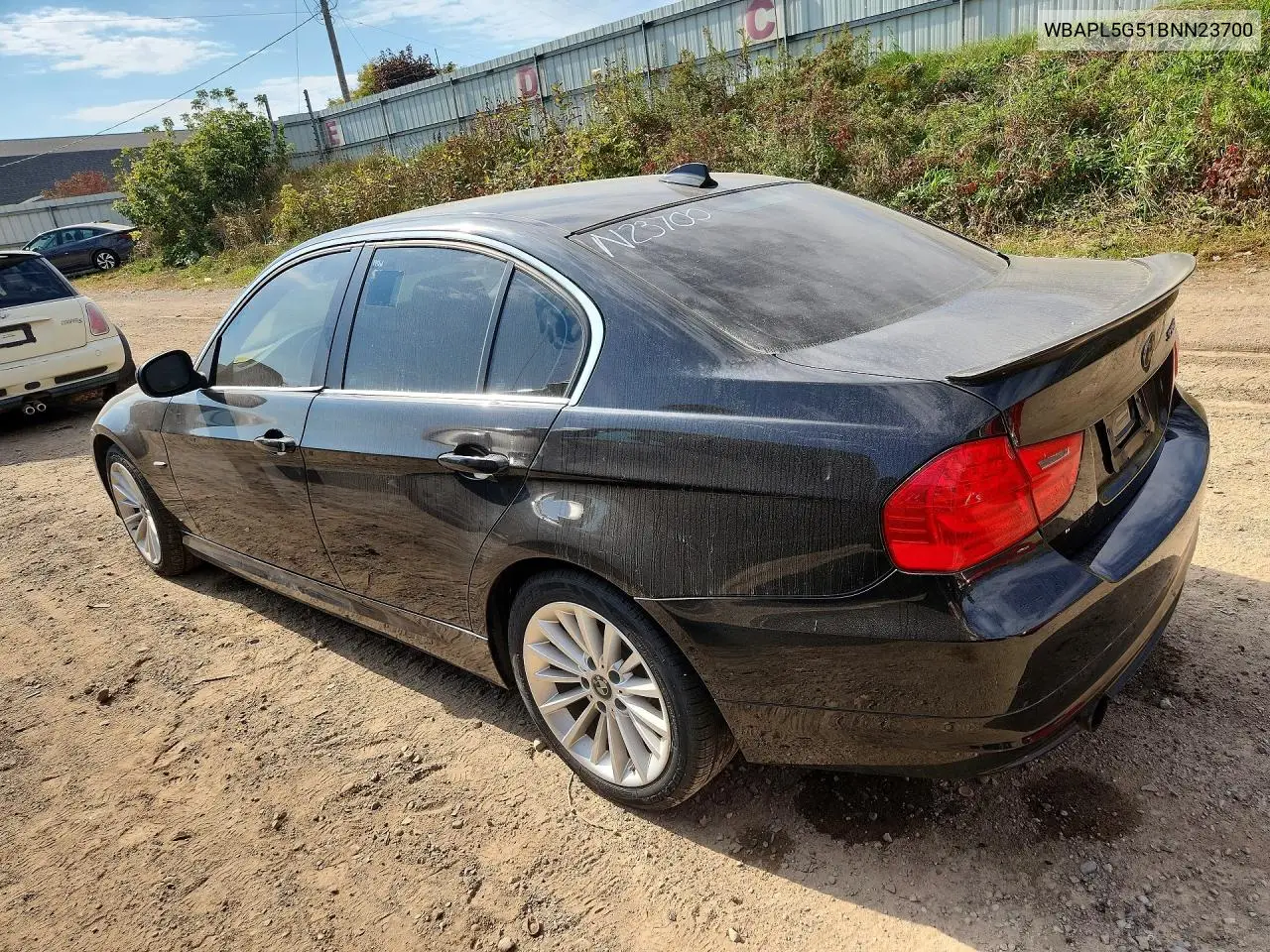 2011 BMW 3ER VIN WBAPL5G51BNN23700 — фото 2
