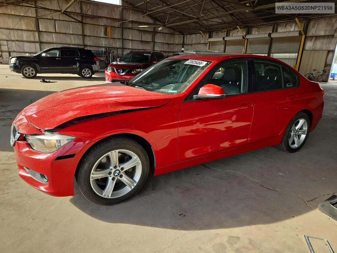 BMW 3ER 2013, VIN WBA3A5G52DNP21998