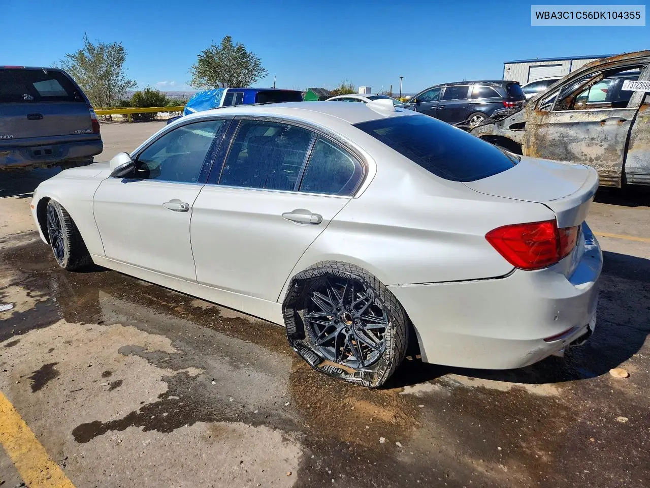 BMW 3ER 2013, VIN WBA3C1C56DK104355