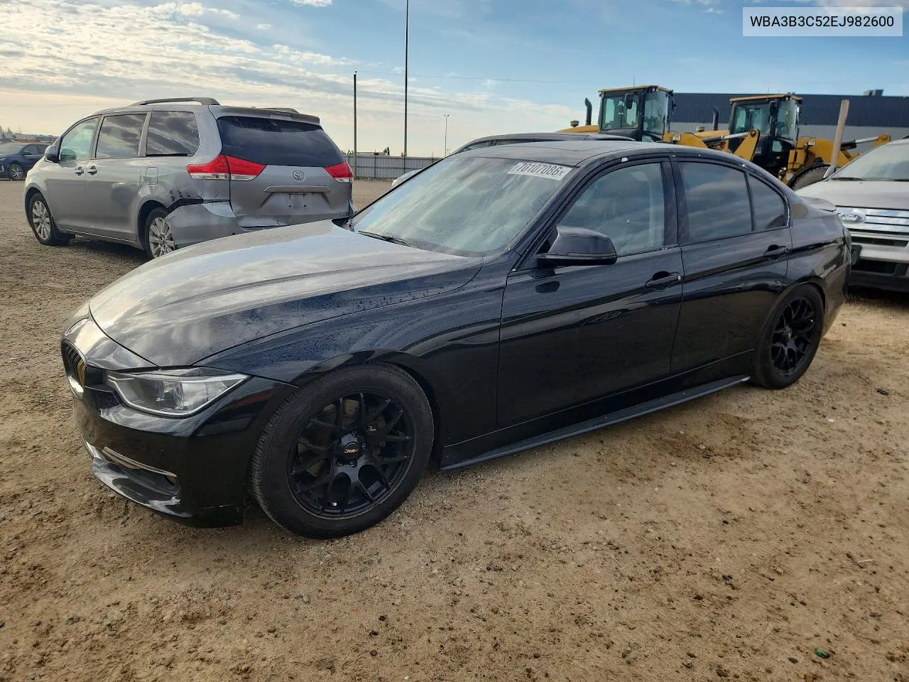 BMW 3ER 2014, VIN WBA3B3C52EJ982600