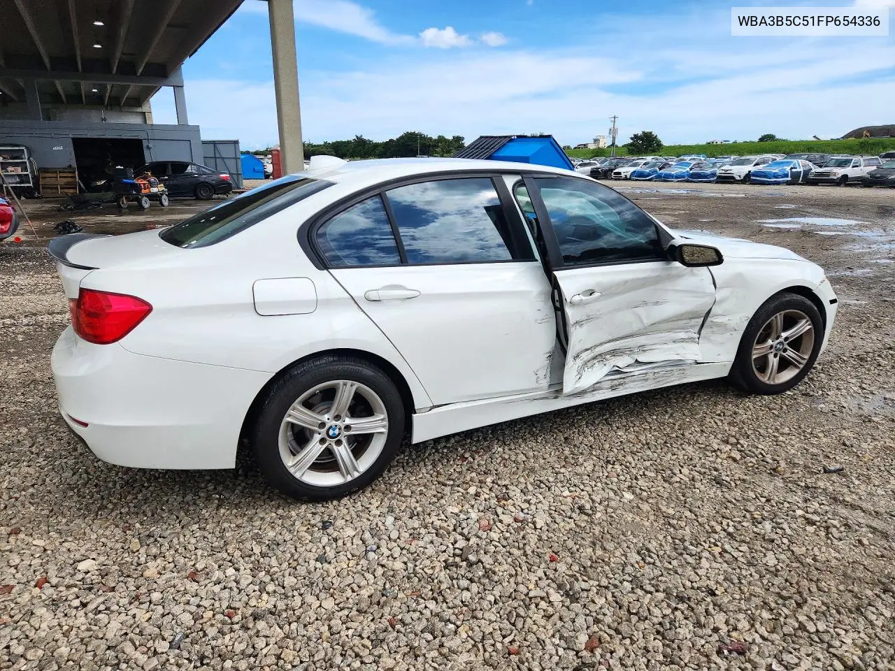 2015 BMW 3ER VIN WBA3B5C51FP654336 — фото 3