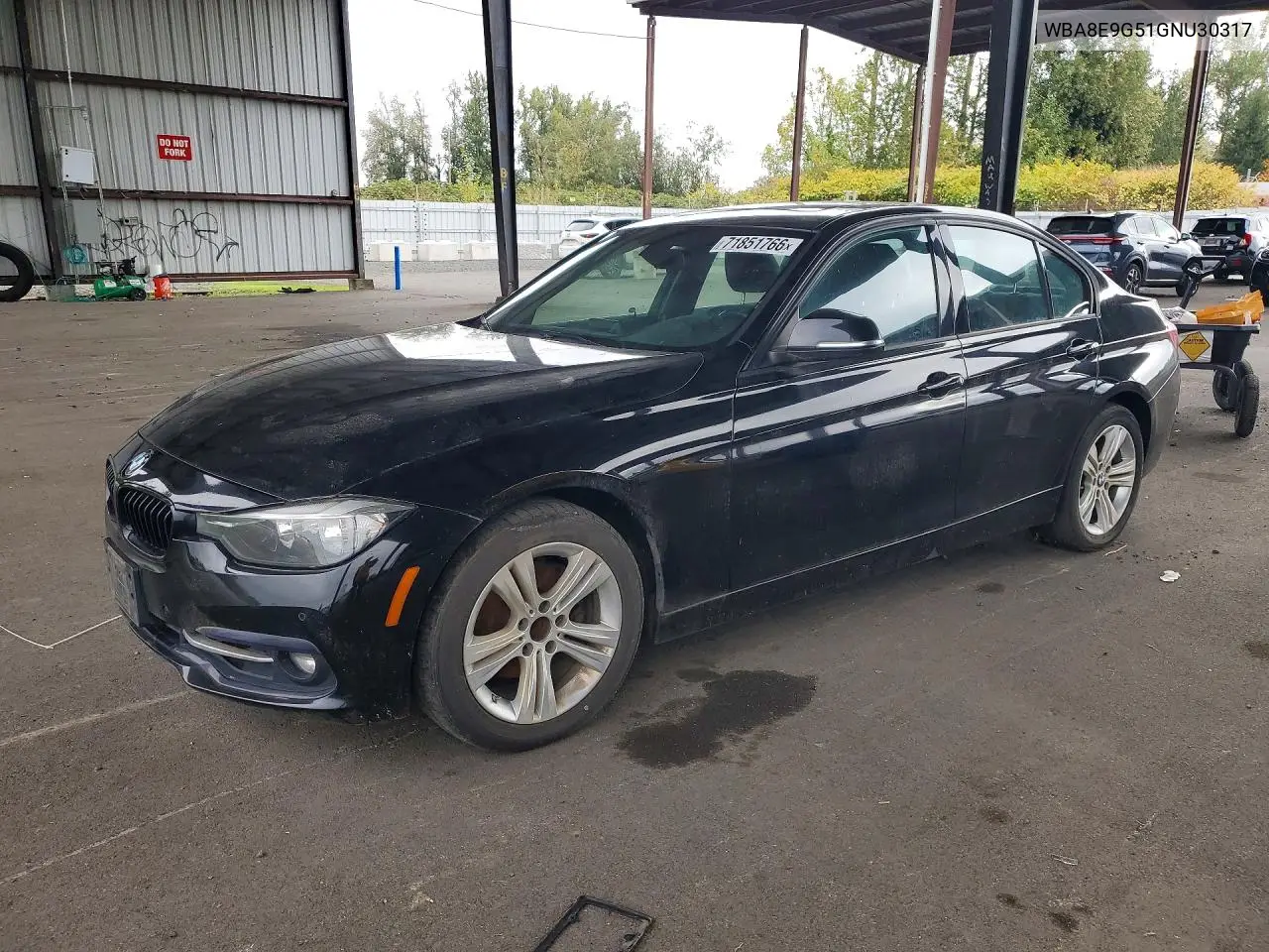 BMW 3ER 2016, VIN WBA8E9G51GNU30317