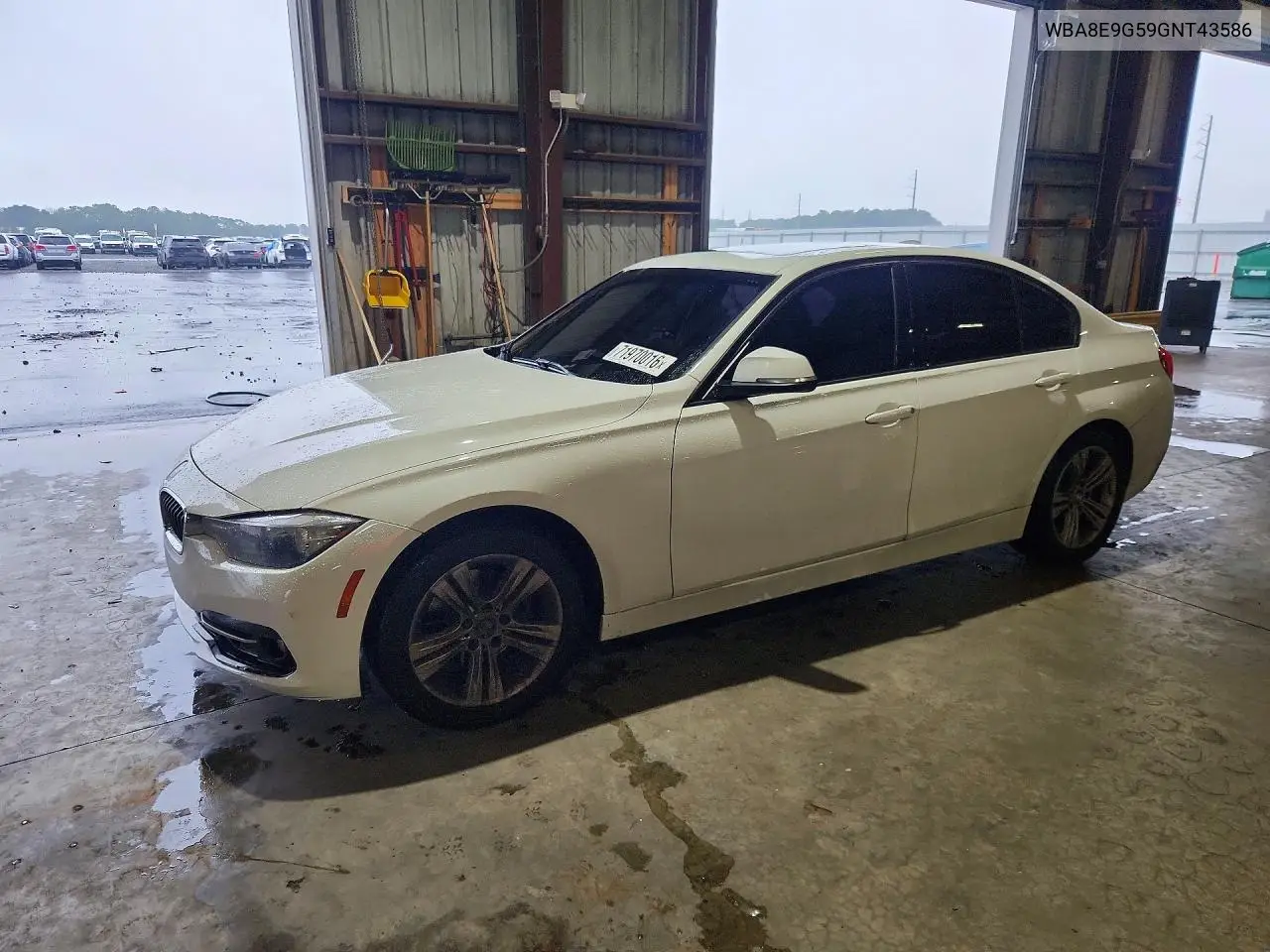 BMW 3ER 2016, VIN WBA8E9G59GNT43586
