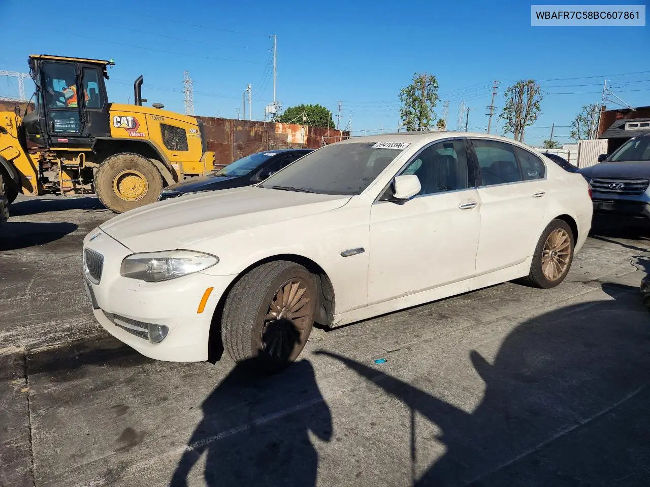 BMW 5ER 2011, VIN WBAFR7C58BC607861