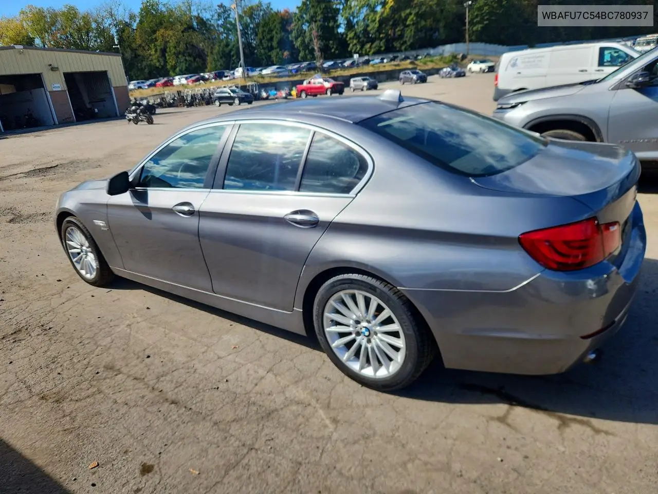 2011 BMW 5ER VIN WBAFU7C54BC780937 — фото 2