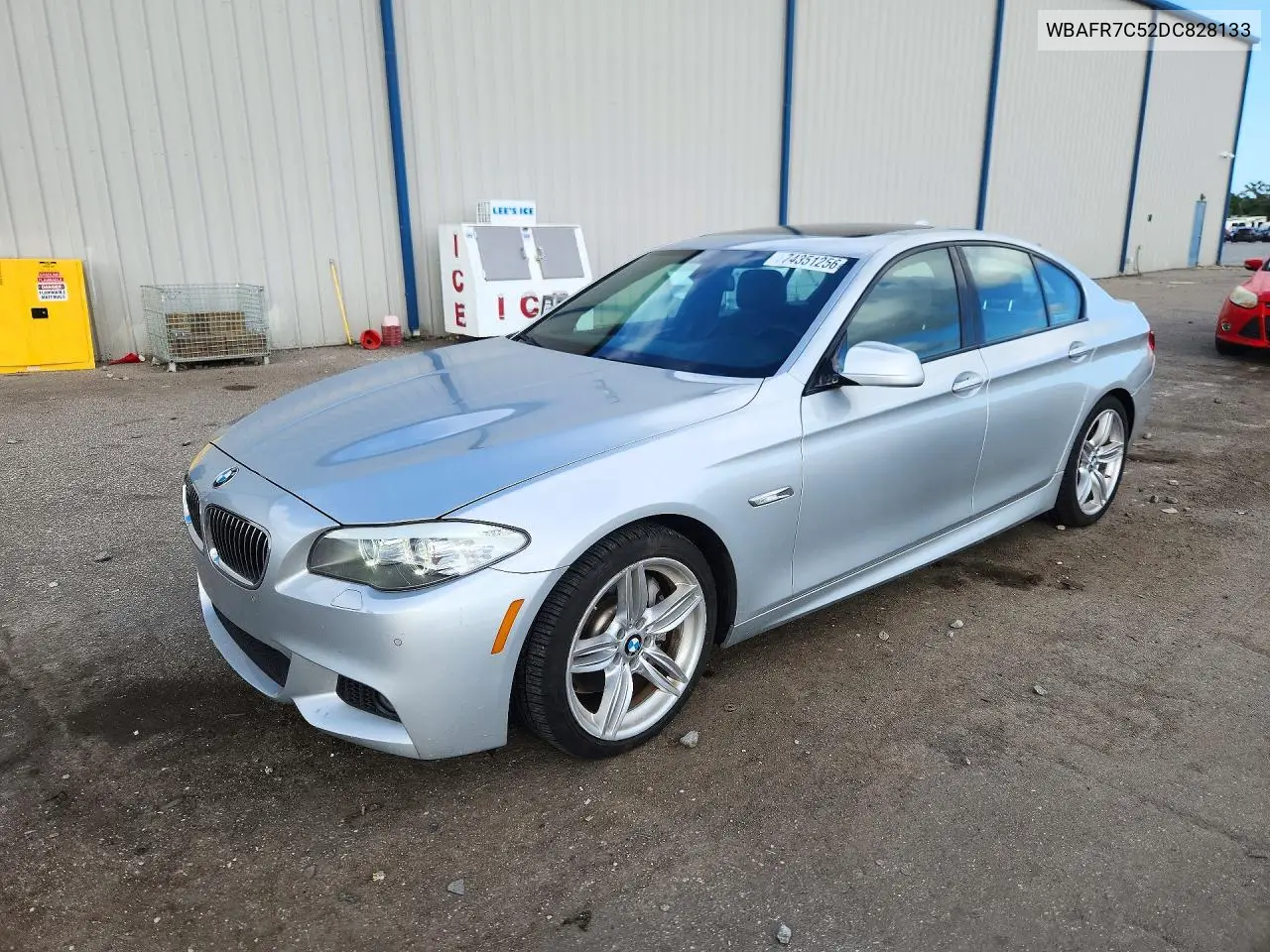 BMW 5ER 2013, VIN WBAFR7C52DC828133