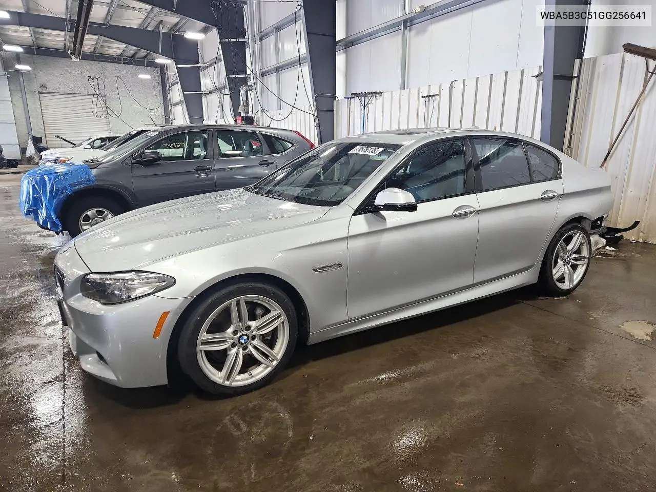 BMW 5ER 2016, VIN WBA5B3C51GG256641