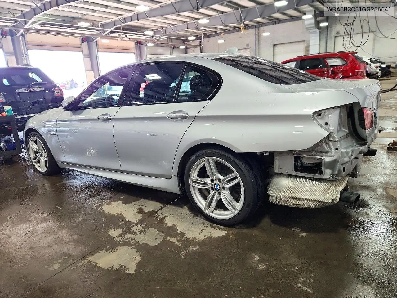 2016 BMW 5ER VIN WBA5B3C51GG256641 — фото 2