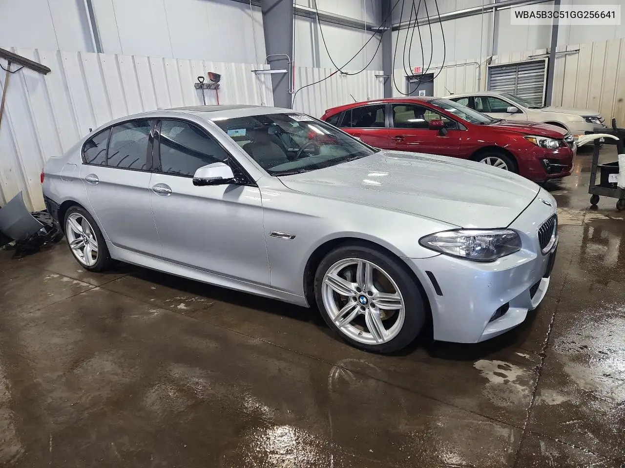 2016 BMW 5ER VIN WBA5B3C51GG256641 — фото 4