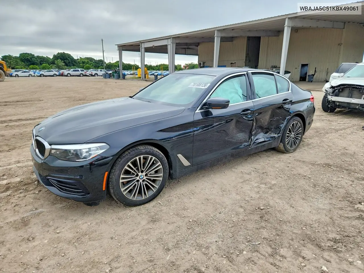 BMW 5ER 2019, VIN WBAJA5C51KBX49061