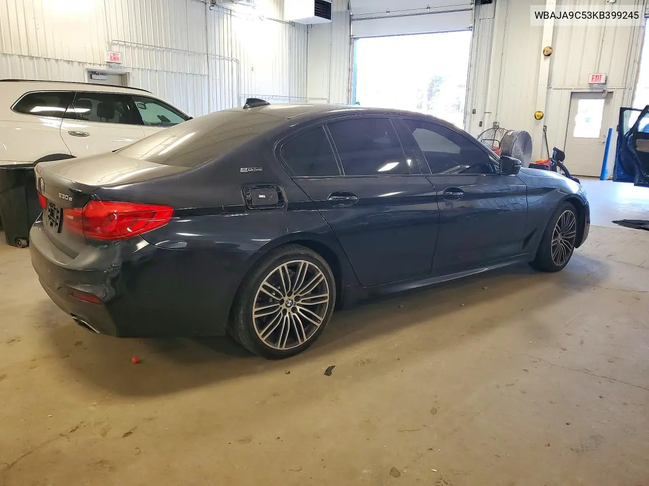 2019 BMW 5ER VIN WBAJA9C53KB399245 — фото 3