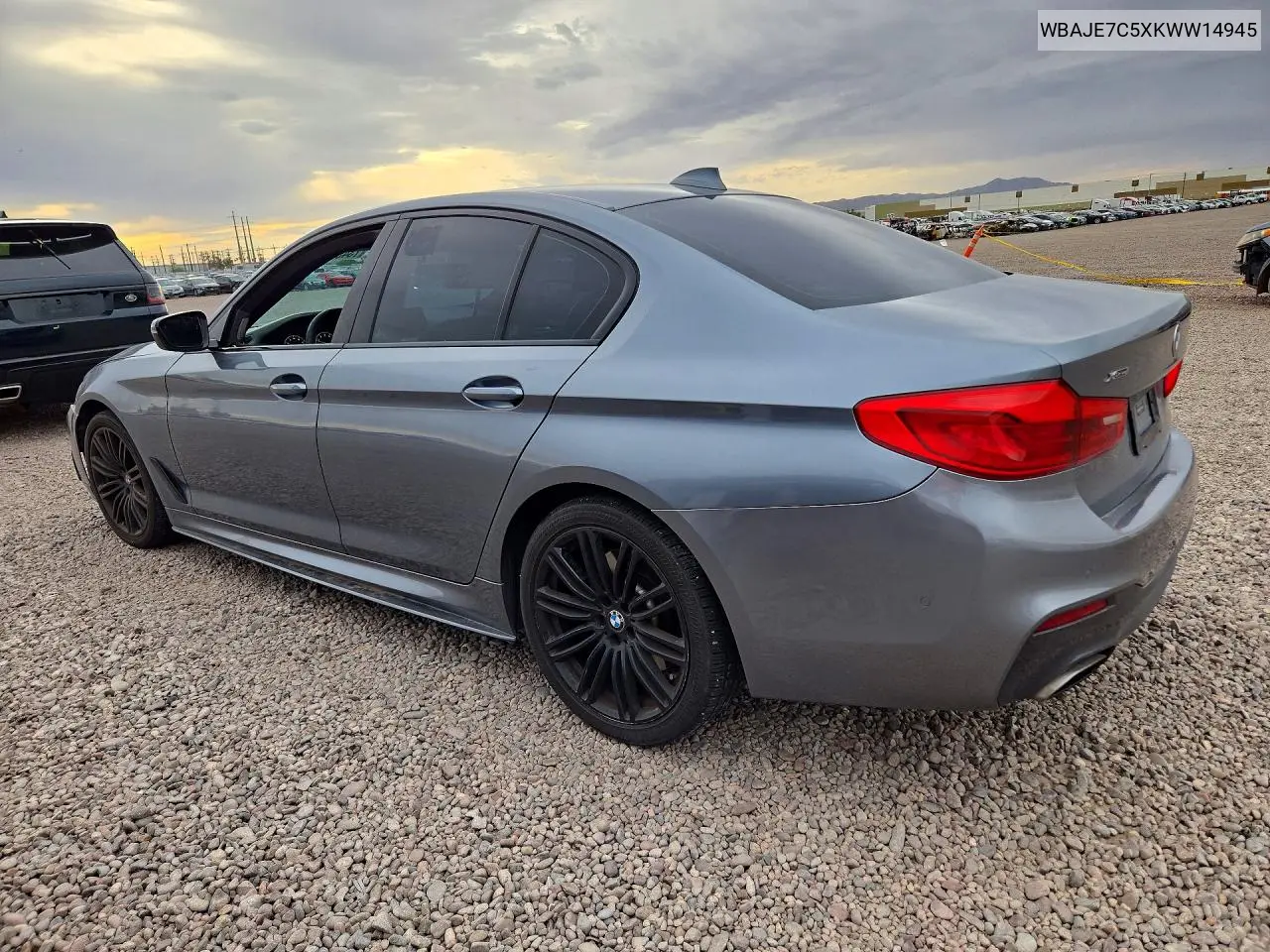 2019 BMW 5ER VIN WBAJE7C5XKWW14945 — фото 2