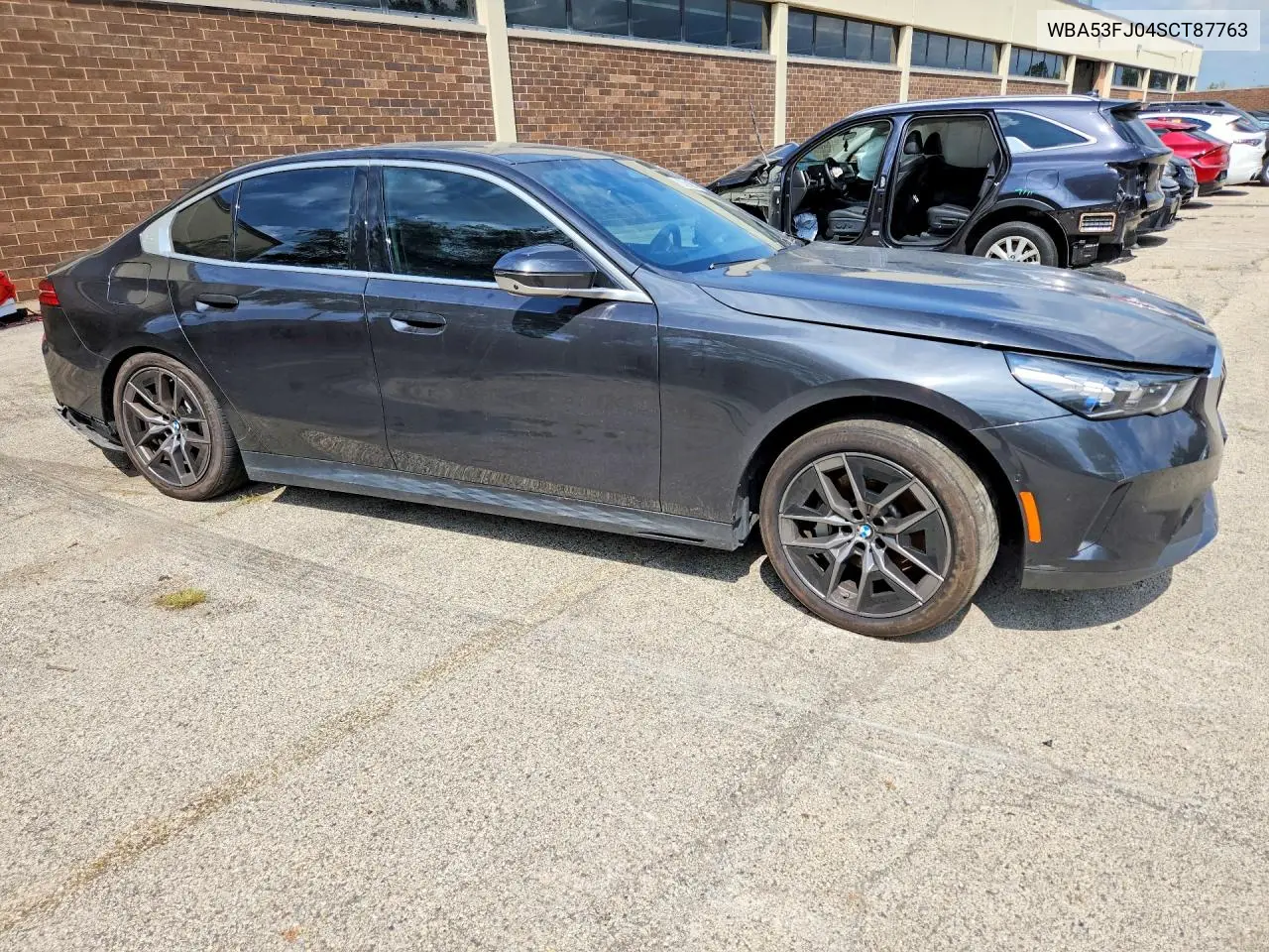 2025 BMW 5ER VIN WBA53FJ04SCT87763 — фото 4