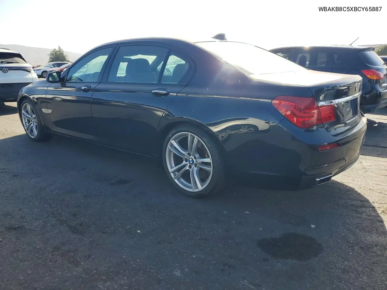 2011 BMW 7ER VIN WBAKB8C5XBCY65887 — фото 2