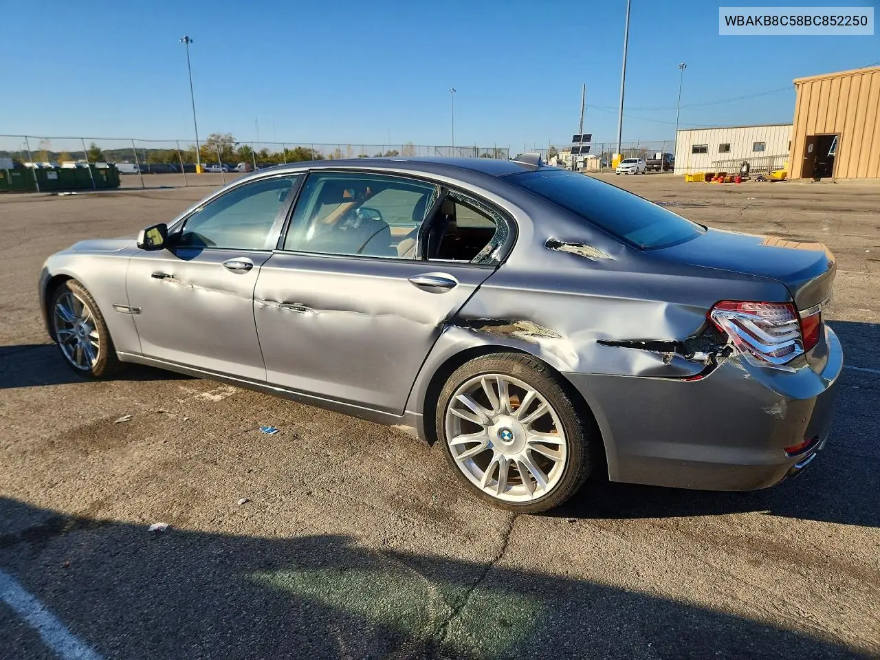 2011 BMW 7ER VIN WBAKB8C58BC852250 — фото 2