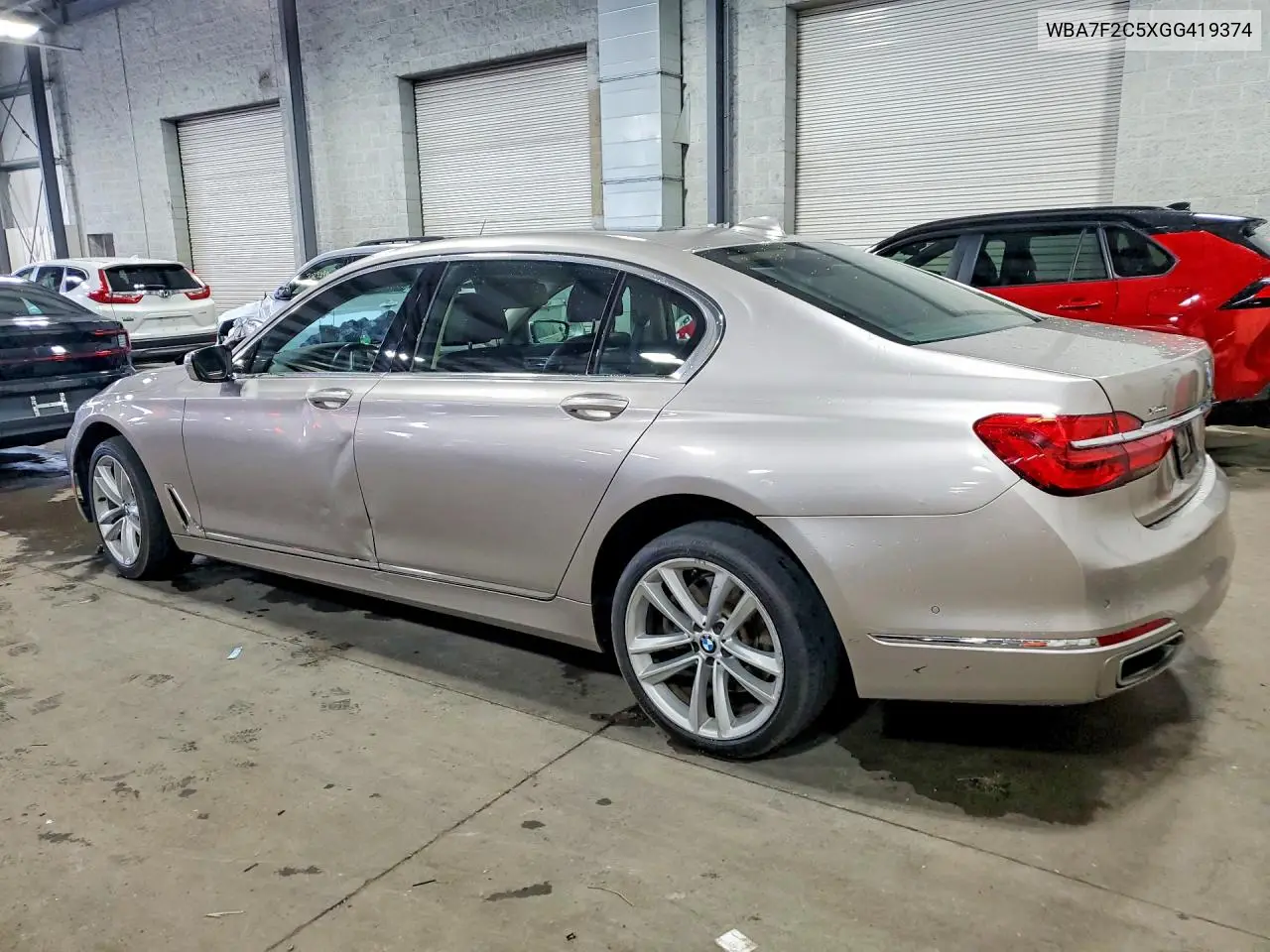 2016 BMW 7ER VIN WBA7F2C5XGG419374 — фото 2