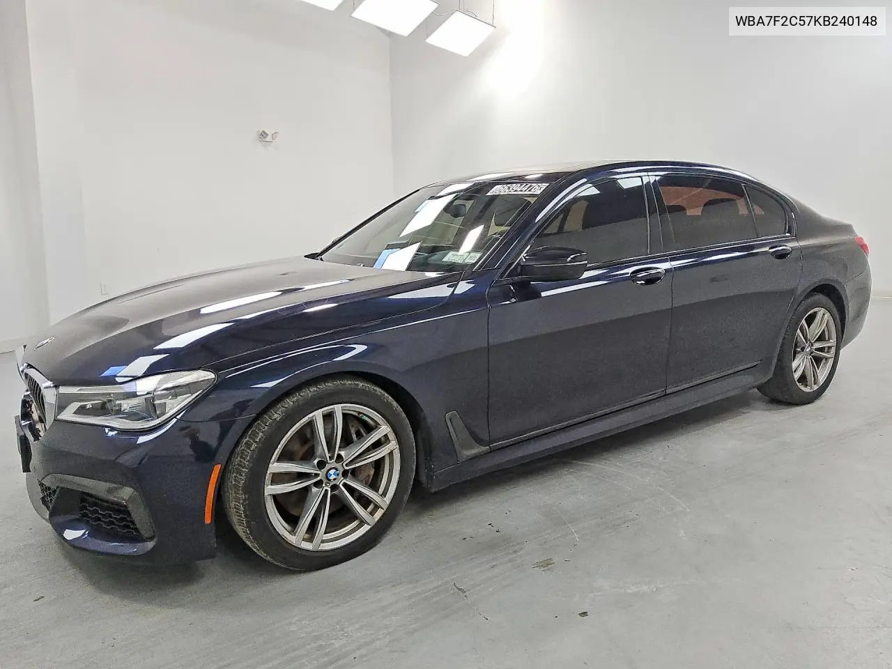 BMW 7ER 2019, VIN WBA7F2C57KB240148