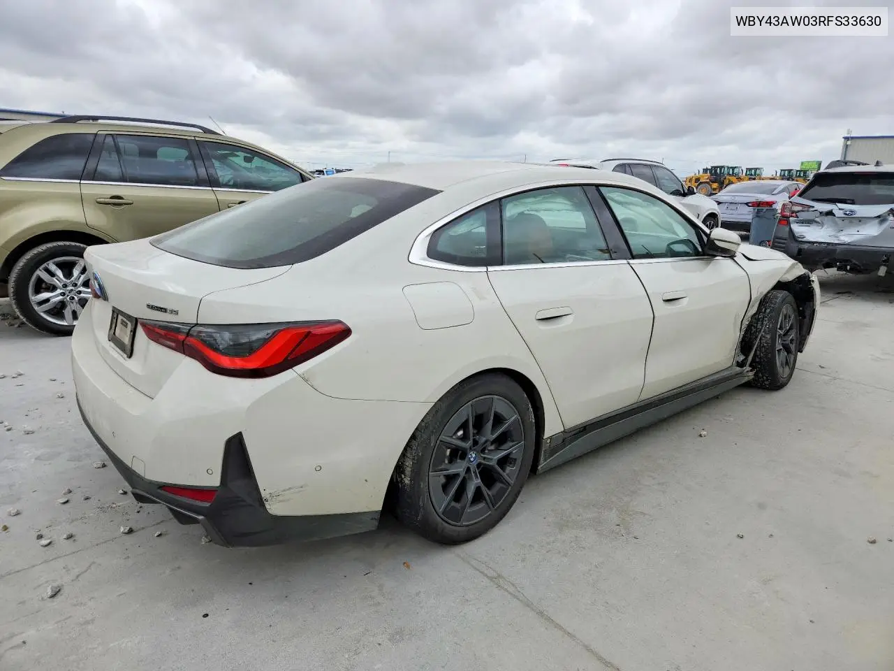 2024 BMW I4 VIN WBY43AW03RFS33630 — фото 3