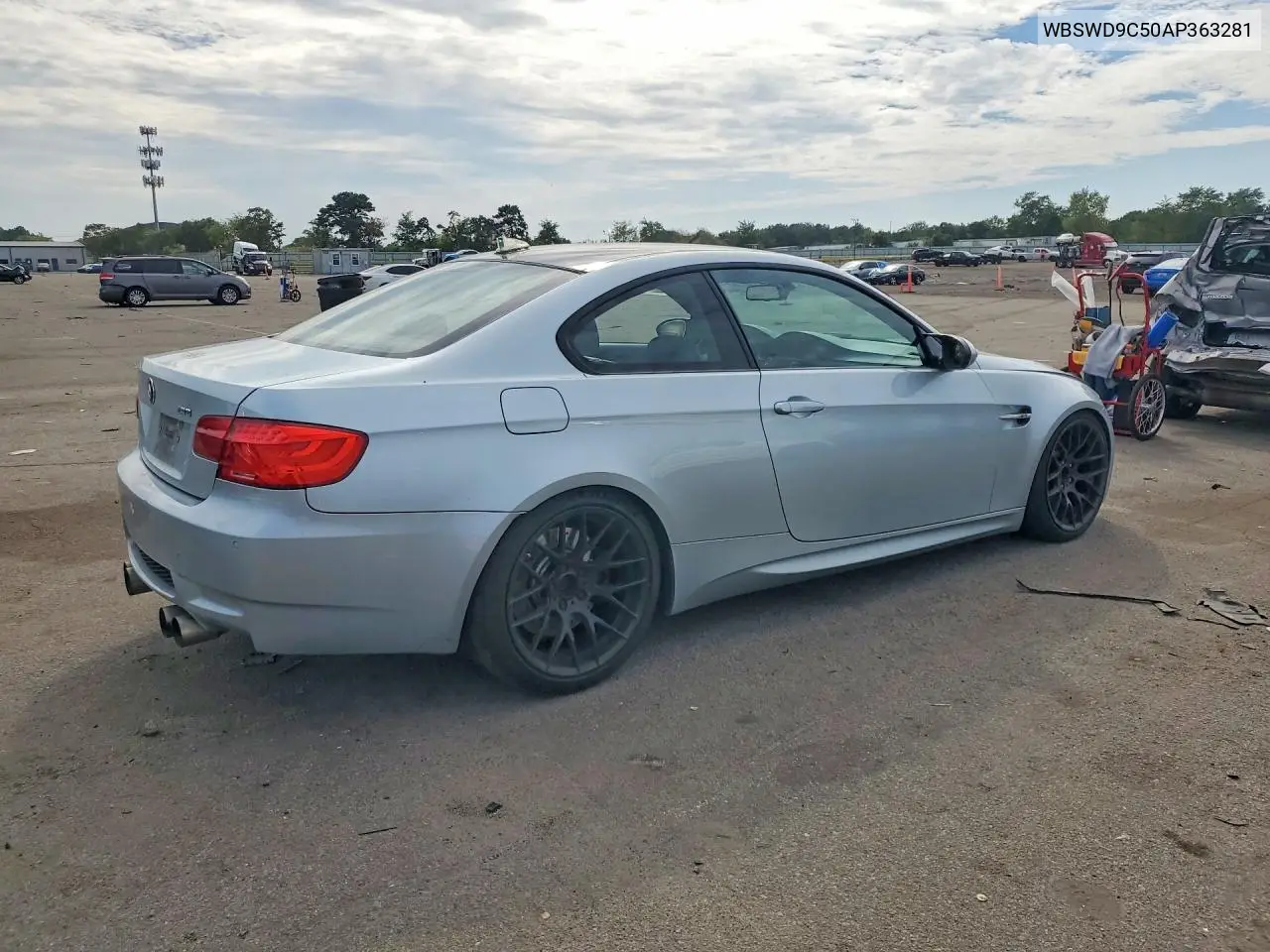 2010 BMW M3 VIN WBSWD9C50AP363281 — фото 3