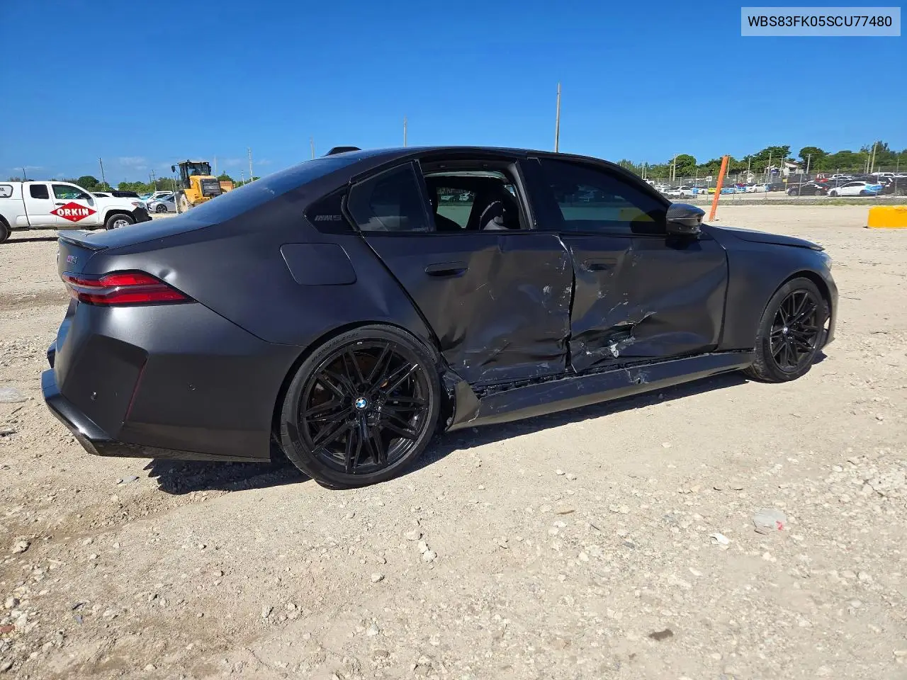2025 BMW M5 VIN WBS83FK05SCU77480 — фото 3