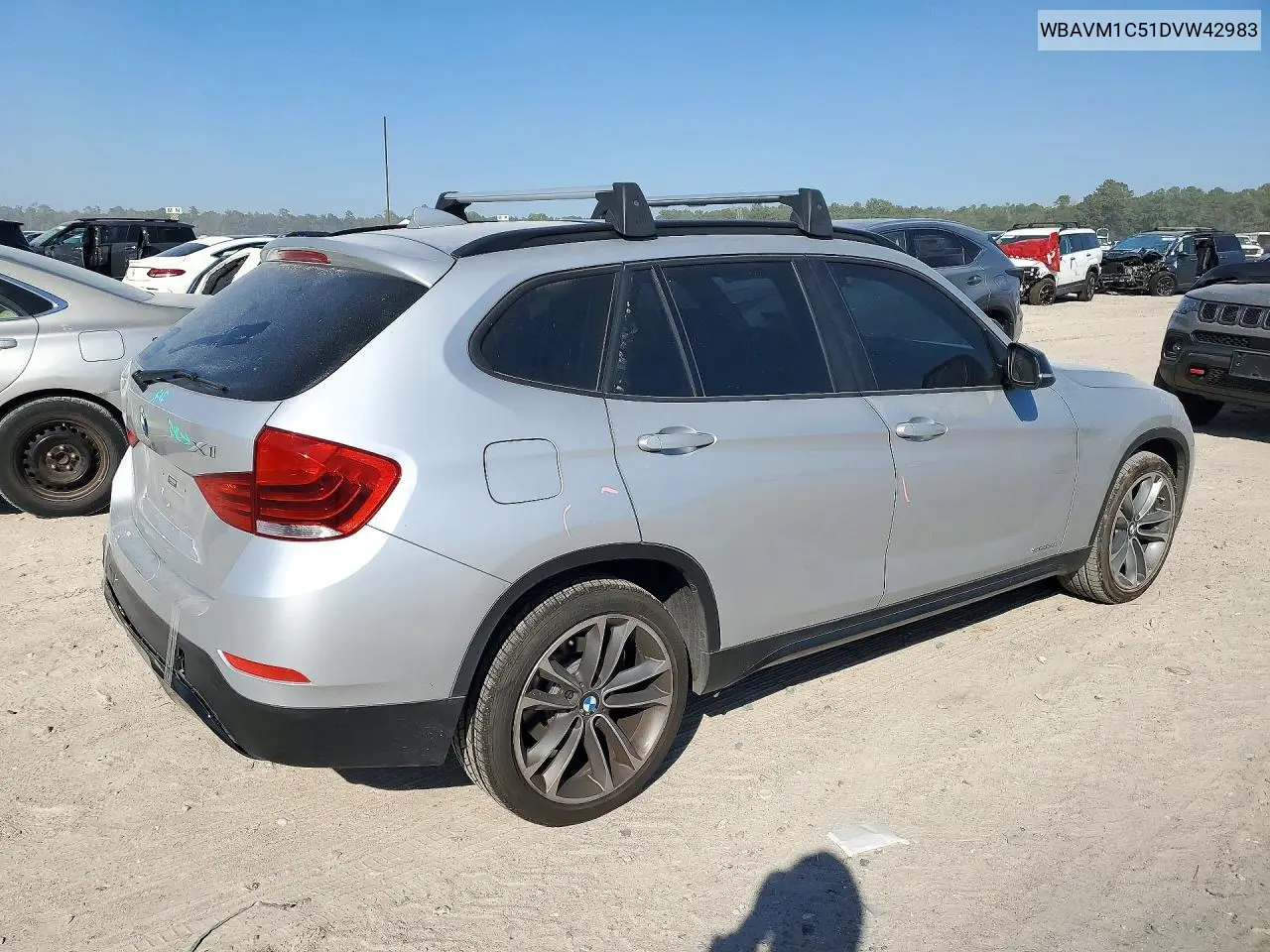 2013 BMW X1 VIN WBAVM1C51DVW42983 — фото 3