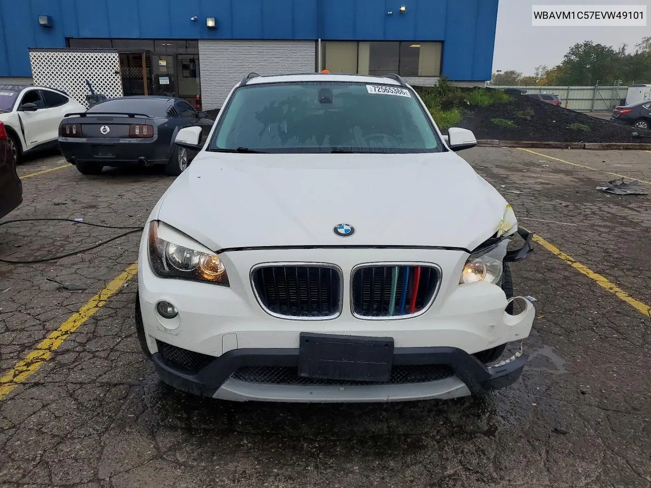 2014 BMW X1 VIN WBAVM1C57EVW49101 — фото 5