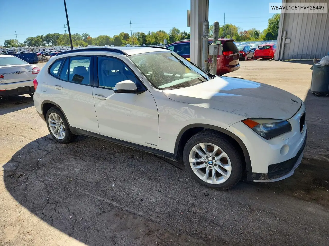2015 BMW X1 VIN WBAVL1C51FVY25449 — фото 4